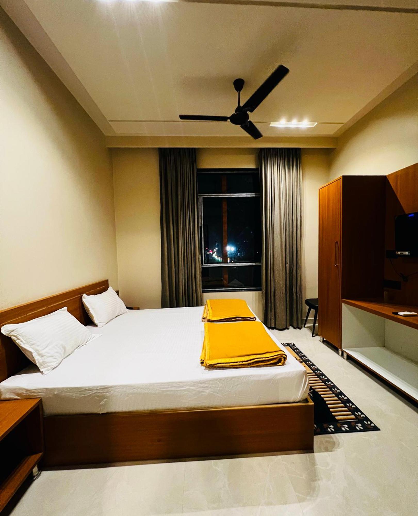 The Tri Arrow Hotel Khatu Exterior photo
